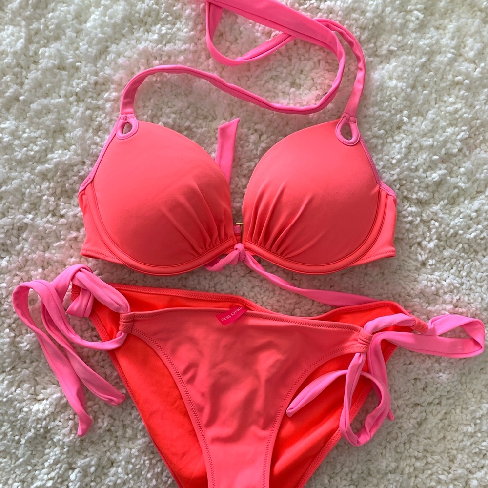 Victoria’s Secret bikini top and bottom